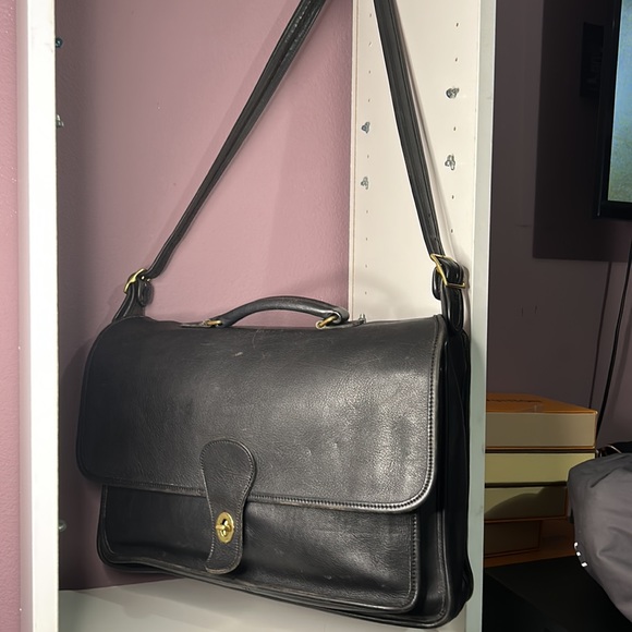 • COACH Briefcase - Picture 2 of 9